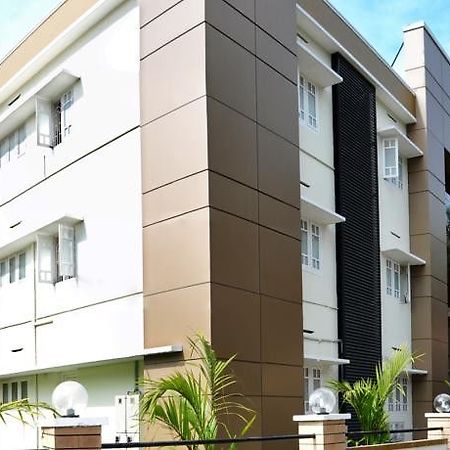 Wayanad Cliff Hotels Apartments Kalpatta Buitenkant foto
